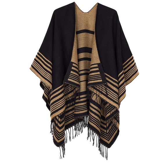 Sweaters - 🆕 Printed Tassel Open Front Poncho